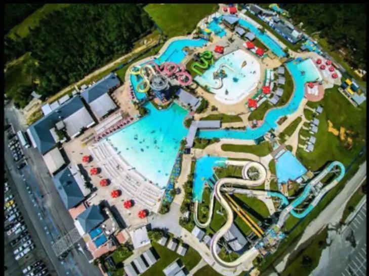 4/3 Home Centrally Located, Beach, Casino, Airport, Dining, Golfing, Shopping, Entertainment غولفبورت المظهر الخارجي الصورة